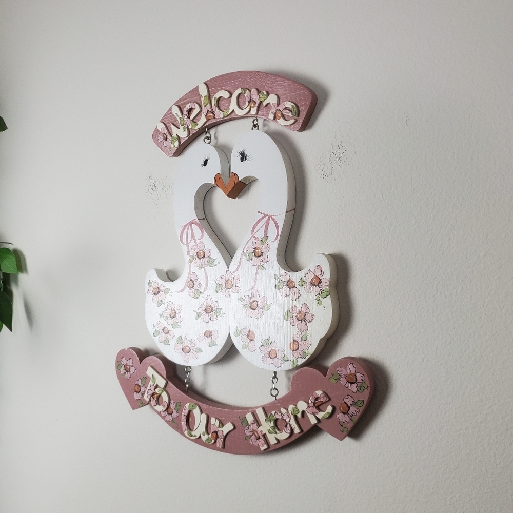 Floral Swan Wooden Wall Sign Pink Hues Hand Painted - Picture 3 of 11